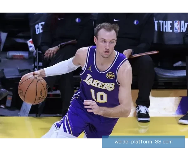 肯纳德谈绝杀关键时刻斯马特妙传助我投篮得分获胜